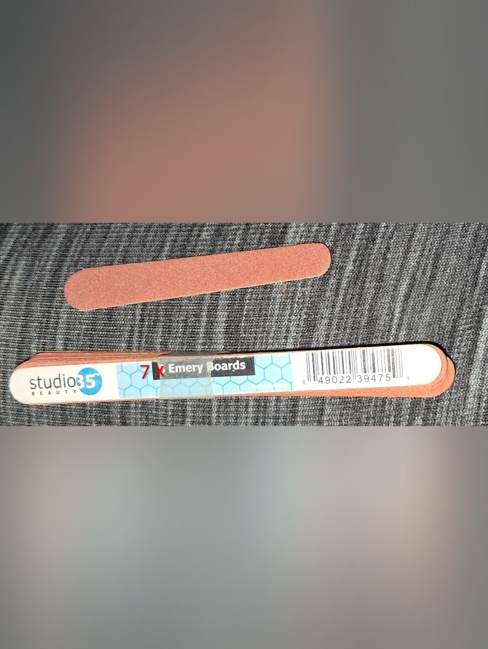 FREE with PURCHASE STUDIO 35 BEAUTY EMERY BOARDS
